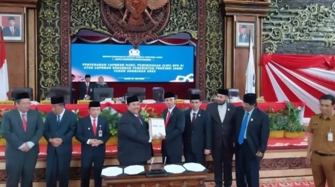 Ada Temuan Berulang, Dewan Minta Gubernur Evaluasi Kinerja OPD